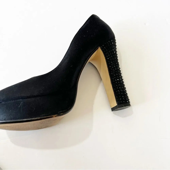 Michael Michael Kors Black Satin Peep Toe Platform Heels Size 8 Pleasers Studded - Picture 11 of 13